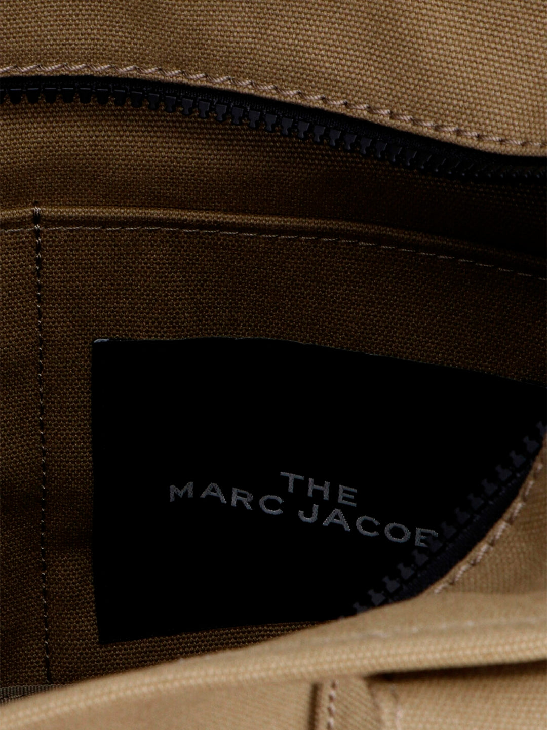 Marc Jacobs The Medium Tote Tote Bag - Green | 51f9d069cc5e63d92a80fe8024778a7b1e4f6327