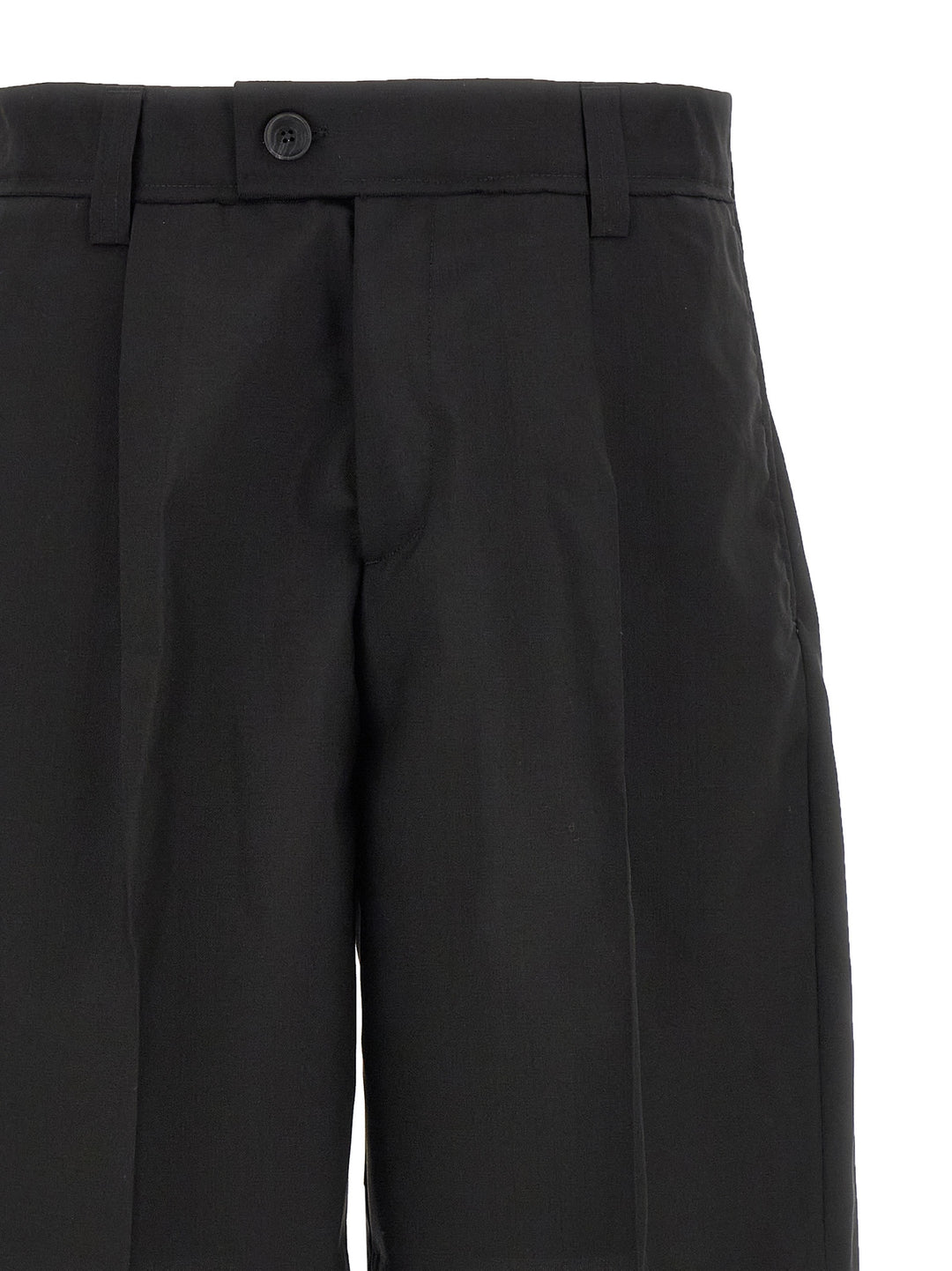 Mfpen Classic Bermuda and Short - Black | 8e4915e327fc53e09f6bed6eba0bbaac81f68a01