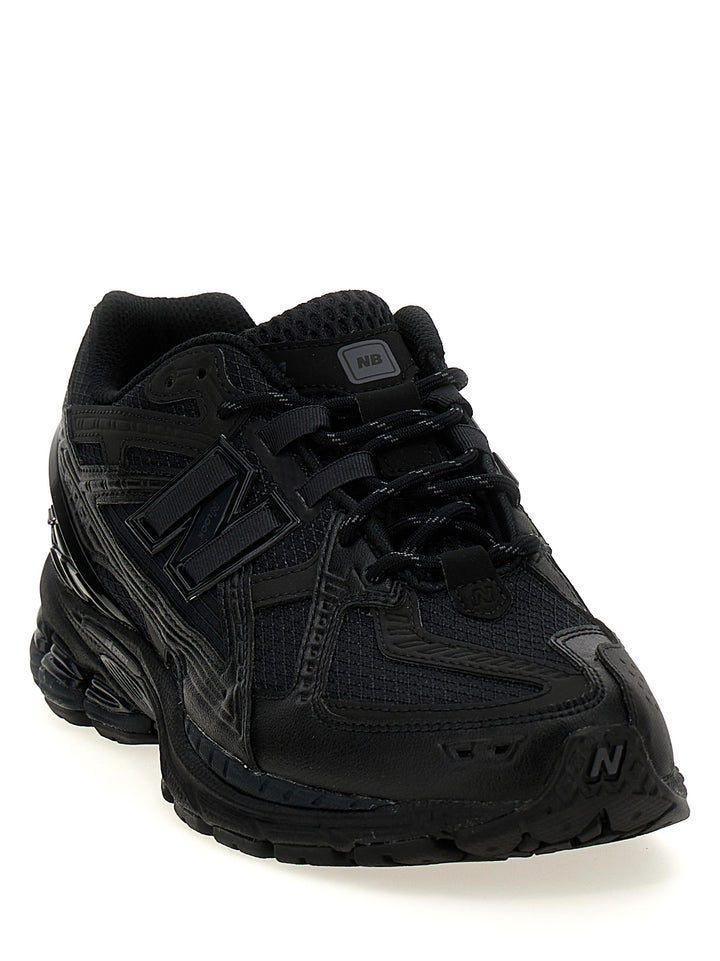 1906 Sneakers Black