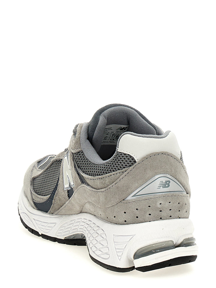 2002 Sneakers Gray