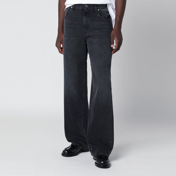 Jeans Negros Lavados de Corte Relajado