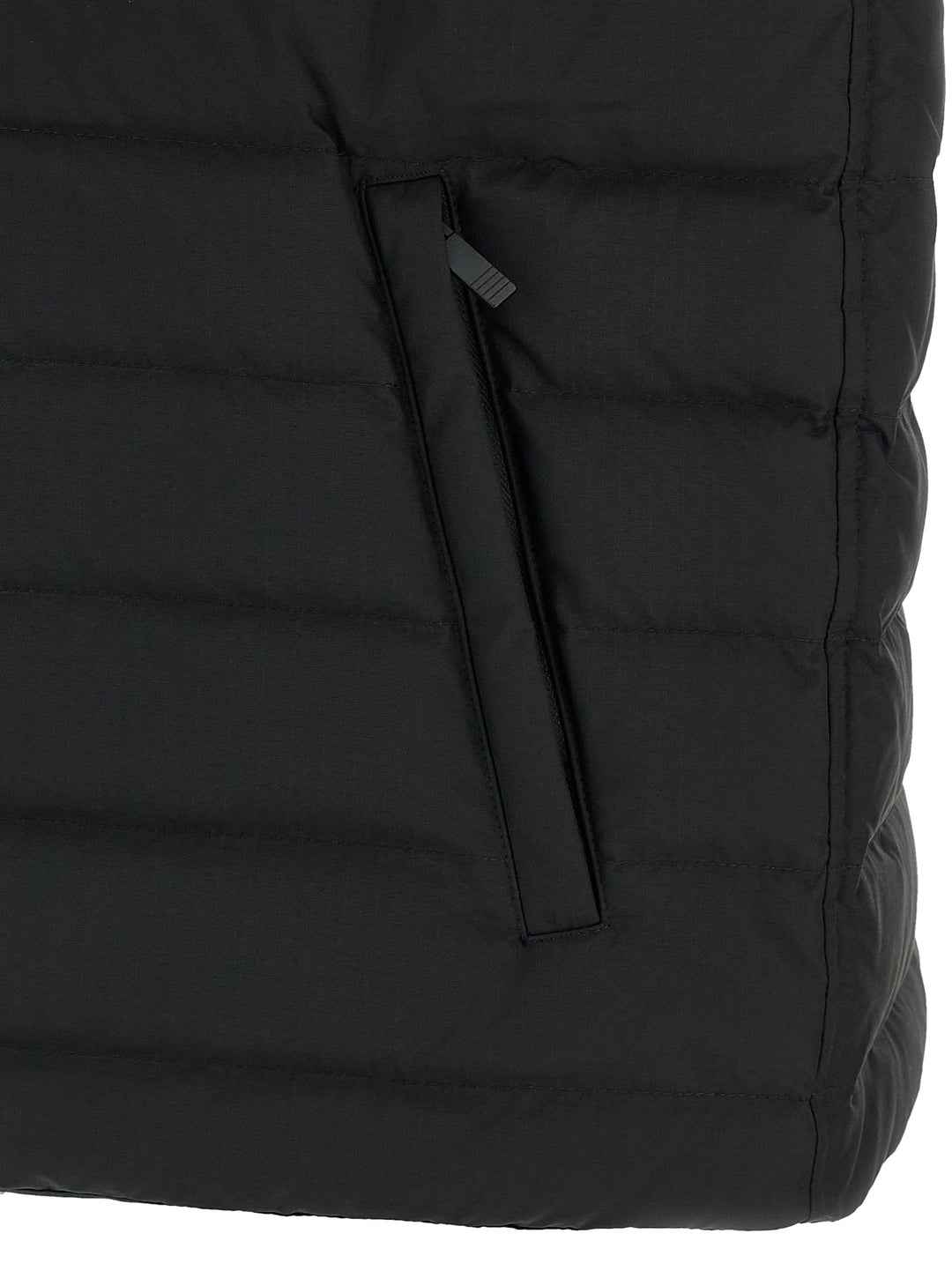 Thom Browne 4 Bar Gilet - White/Black | 9b9f1055beeeac3e3fec7ced9d37ad99697c0a2f