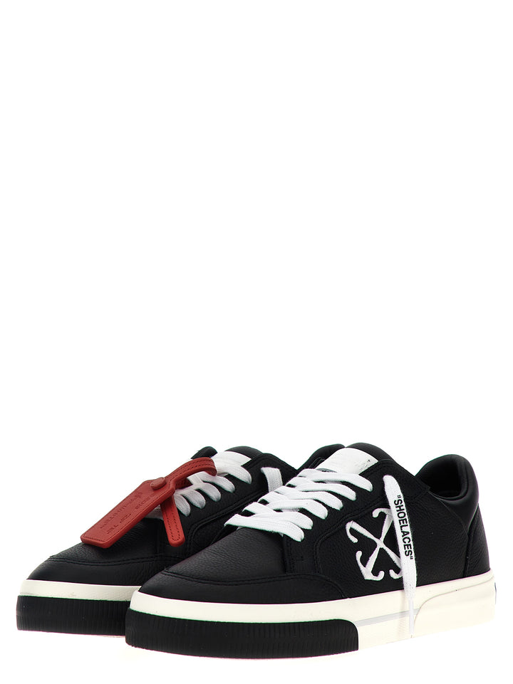 New Low Vulcanized Sneakers White/Black