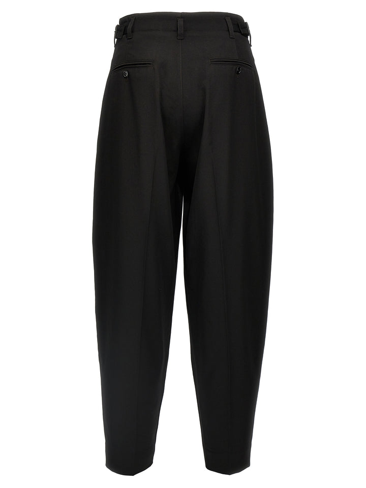 Pleated Tapered Pants Black