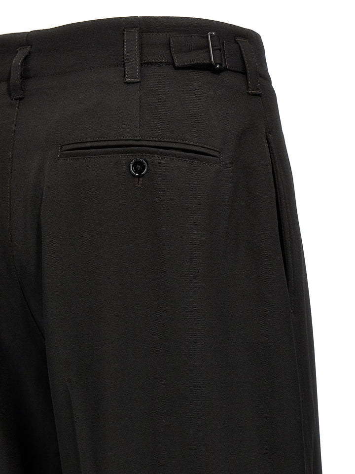 Pleated Tapered Pants Black