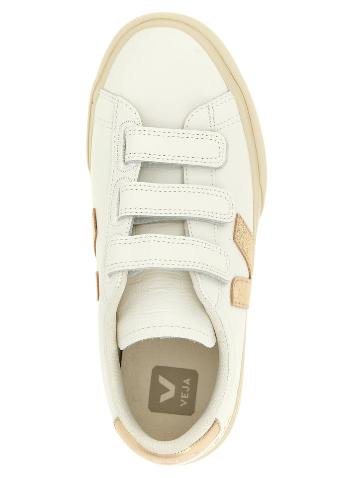 Veja Recife Sneakers - Gold | 3276a31b4e64328ec36375afa23e1a27a23892c4