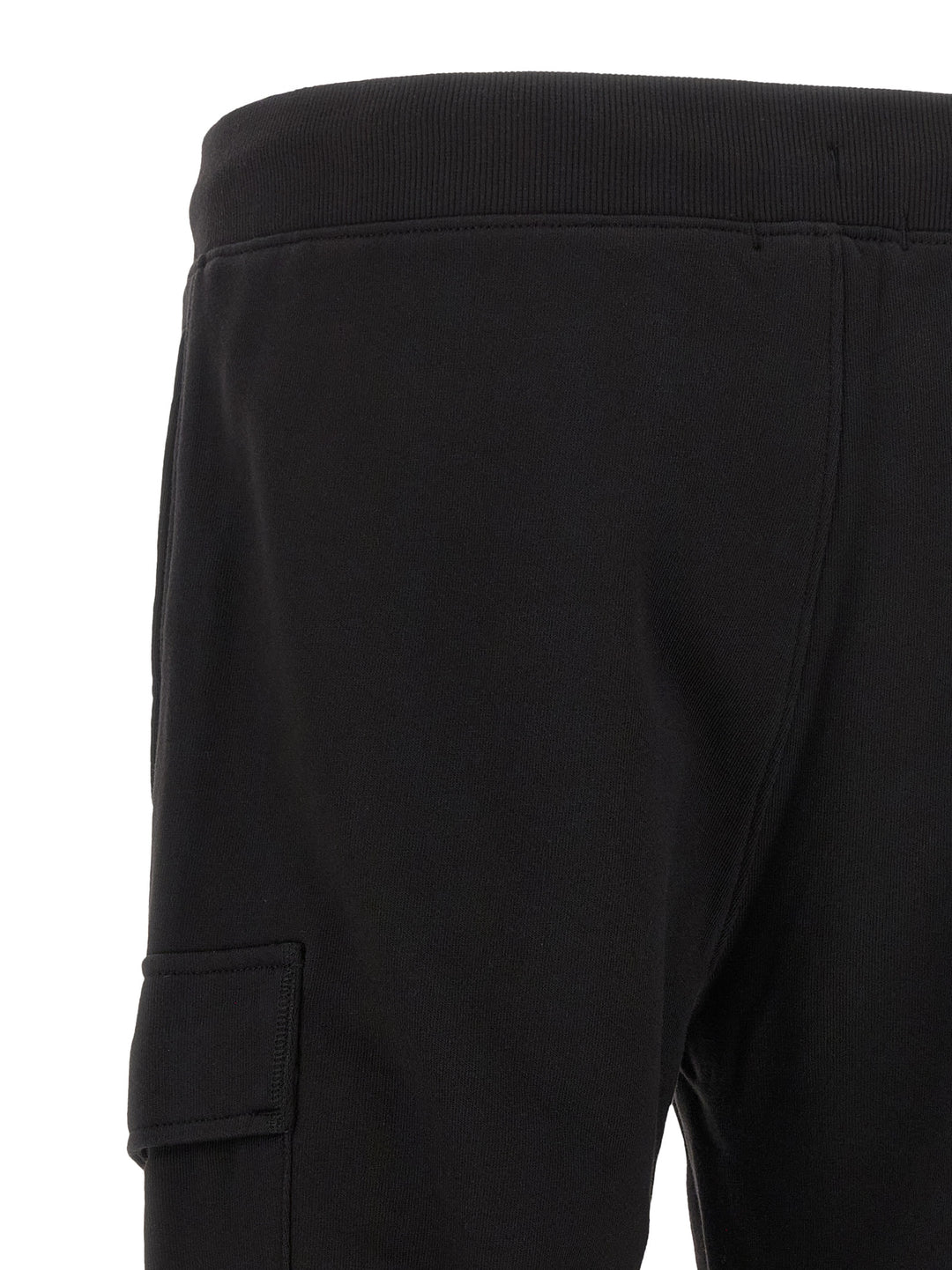 C.P. Company Diagonal Raised Fleece Sweatshirt - Black | 8ea78fef8485532b1e41098e409d7ce1cb03e96b