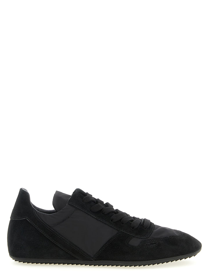 Rick Owens Minimal Sneaks Sneakers - Black | f2d2b6919a0096452041e00b8800a0b9dc7beca0