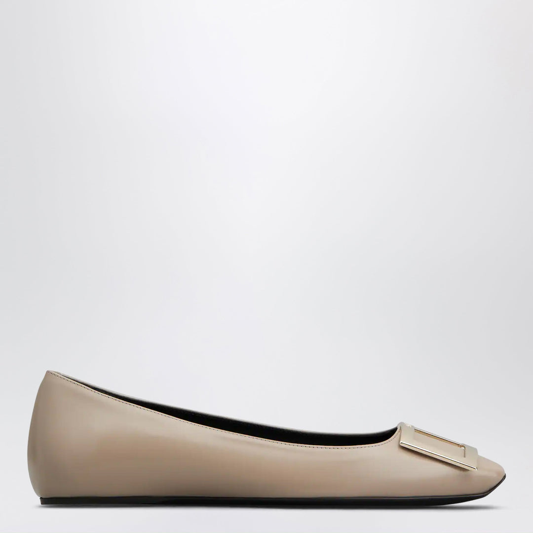 Roger Vivier Shoes - Beige | a7b706c35e80845cd1fbc581a34787b8cdf7a02c