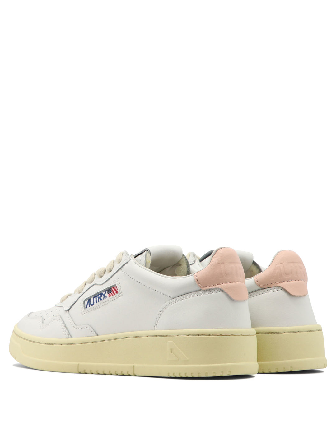 Autry Medalist Low Sneakers & Slip-On - White | 5dd1e9627895f4920b0ce1dfa63a473c2fb98a83
