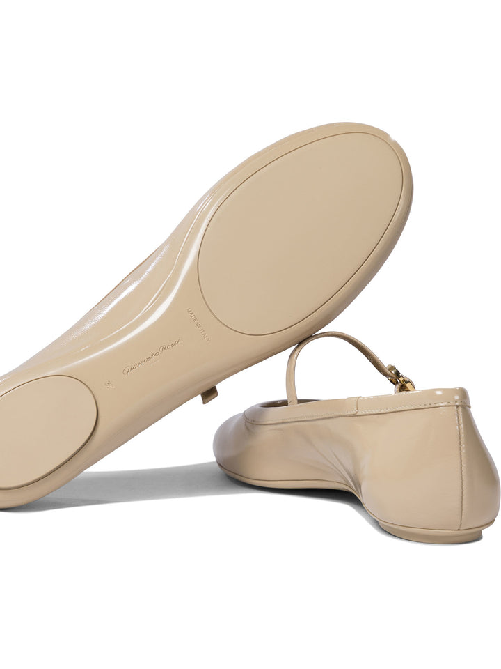 Gianvito Rossi Carla Ballerinas - Beige | d29df7f586bbe323b02f7465971f5287306bdf7c