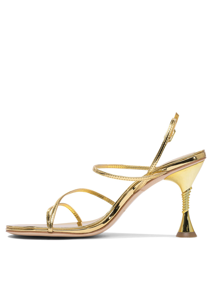 Studio Amelia  Sandals - Gold | 6d33fdd71cbc0e3c2c093cfacbec4d22ffc55a8e