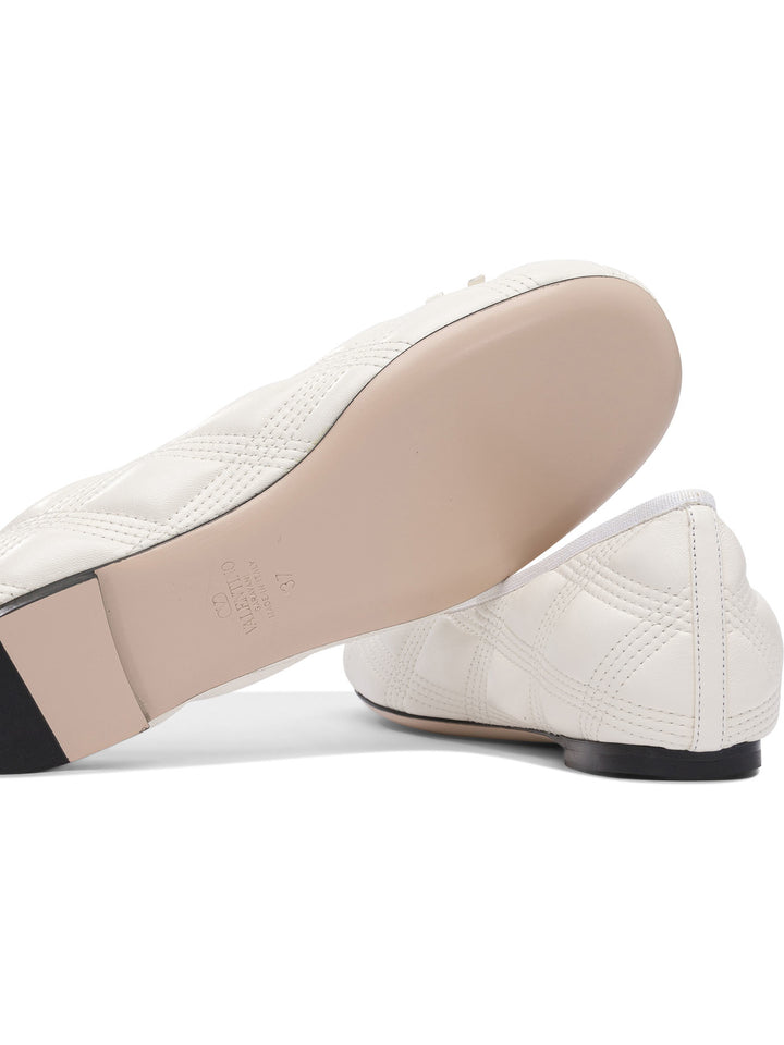 Valentino Garavani Quiltie 67 Ballerinas - White | fc73ca4b4d55e43d4c79bbef471e2ef5ba03daef