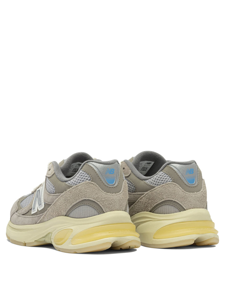 New Balance 2010 Grey Days Sneakers & Slip-On - Grey | 3e344349f060f78b7362f3293b9a614f2314d42c