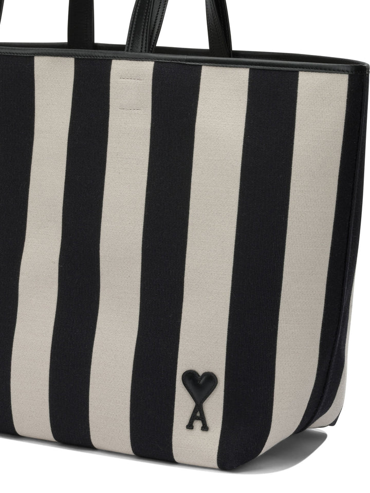 Ami Paris Ami De Coeur Shoulder Bags - Black | b9679826d252db052859e6f3b282628a59e2574b