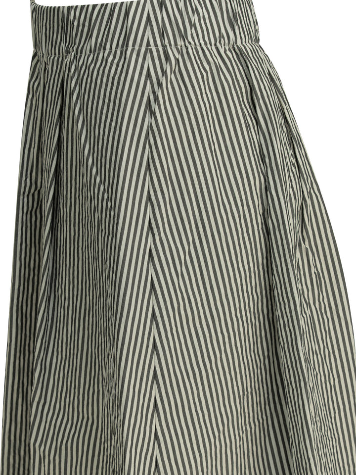Apuntob  Skirts - Black | 697353caa9ef80ccd2e4ca65ea41ba4601c2c6e5