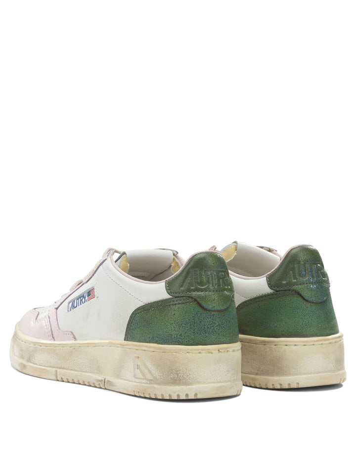 Autry Medalist Low Super Vintage Sneakers & Slip-On - Multicolor | 617911d134dfc6a3ed60e47b1163c089dcd85b1b
