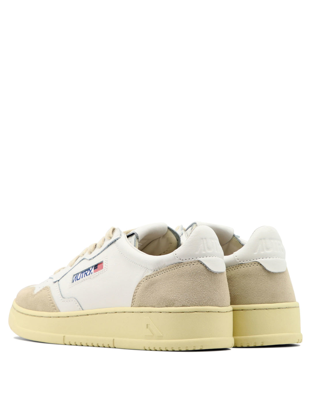 Autry Medalist Low Sneakers & Slip-On - White | 0fff3b2460d93f85e0bd267ba29bbf19a56103d4