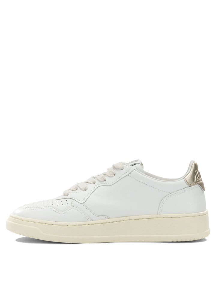 Autry Medalist Low Sneakers & Slip-On - Gold | 5ef83b2961d409d016d1f454cabd6954c5a82a08