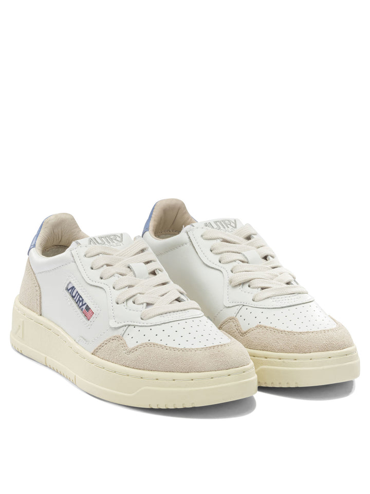 Autry Medalist Low Sneakers & Slip-On - Beige | 8a2c24ff6034ded2aacf77c5450e034fa118a8d5