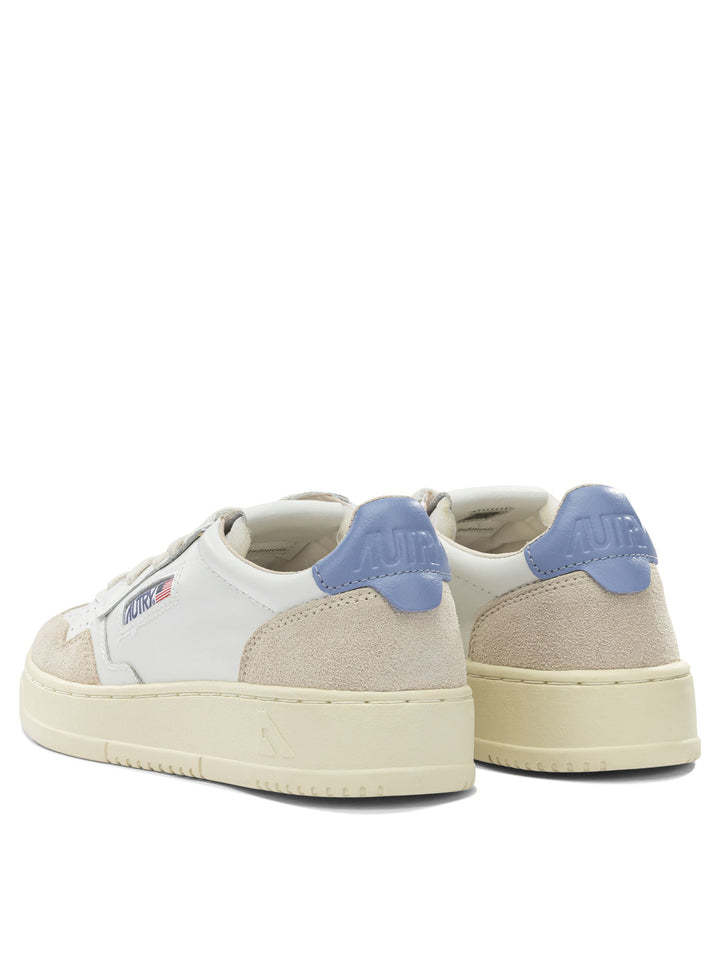 Autry Medalist Low Sneakers & Slip-On - Beige | 0e4861a5ad8c6501eba78f5d341882c04a2429f2