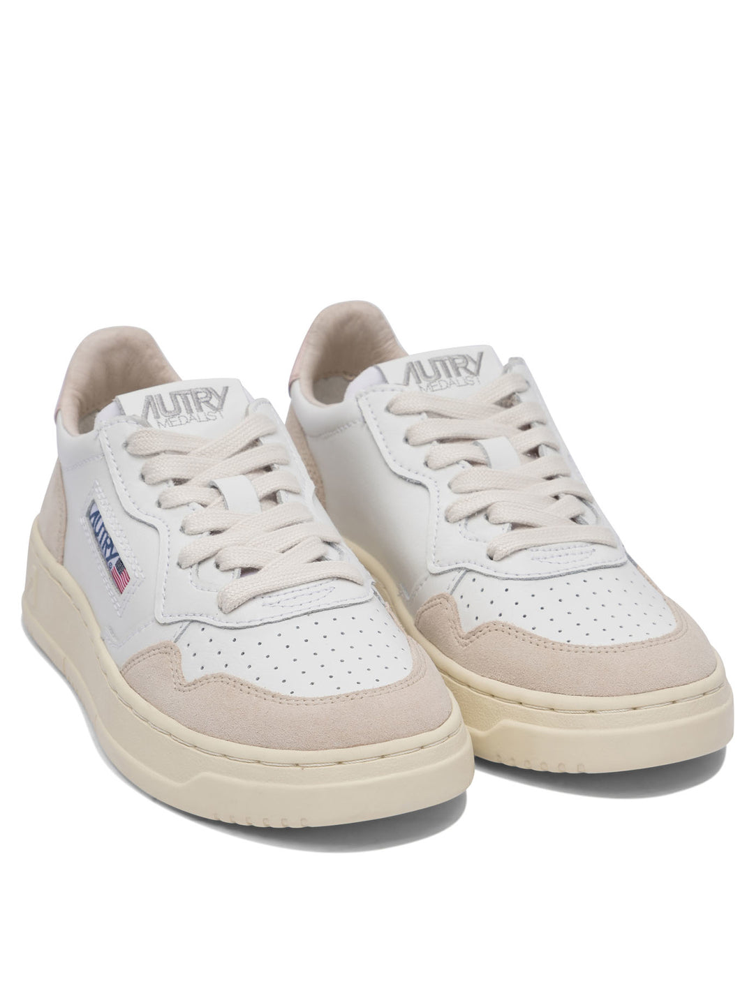 Autry Medalist Low Sneakers & Slip-On - White | 8f4eb6aa78916e9066e2517ccaee91b060e58bb7