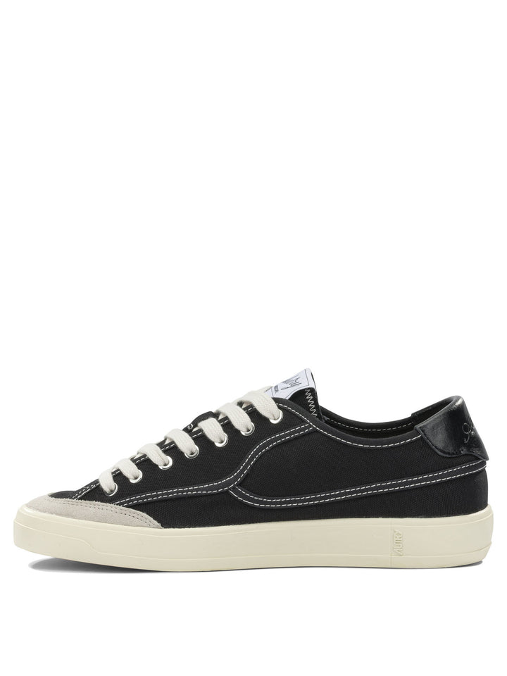 Autry Windscape Low Sneakers & Slip-On - Black | 46fa25842562db051f0dd8f9e0ff6dbecab2a253