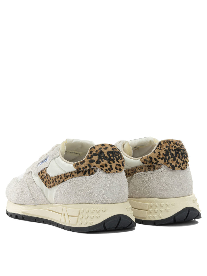 Autry Reelwind Low Sneakers & Slip-On - Beige | 67488f376c40e564c125c37421273a0cfda24fac