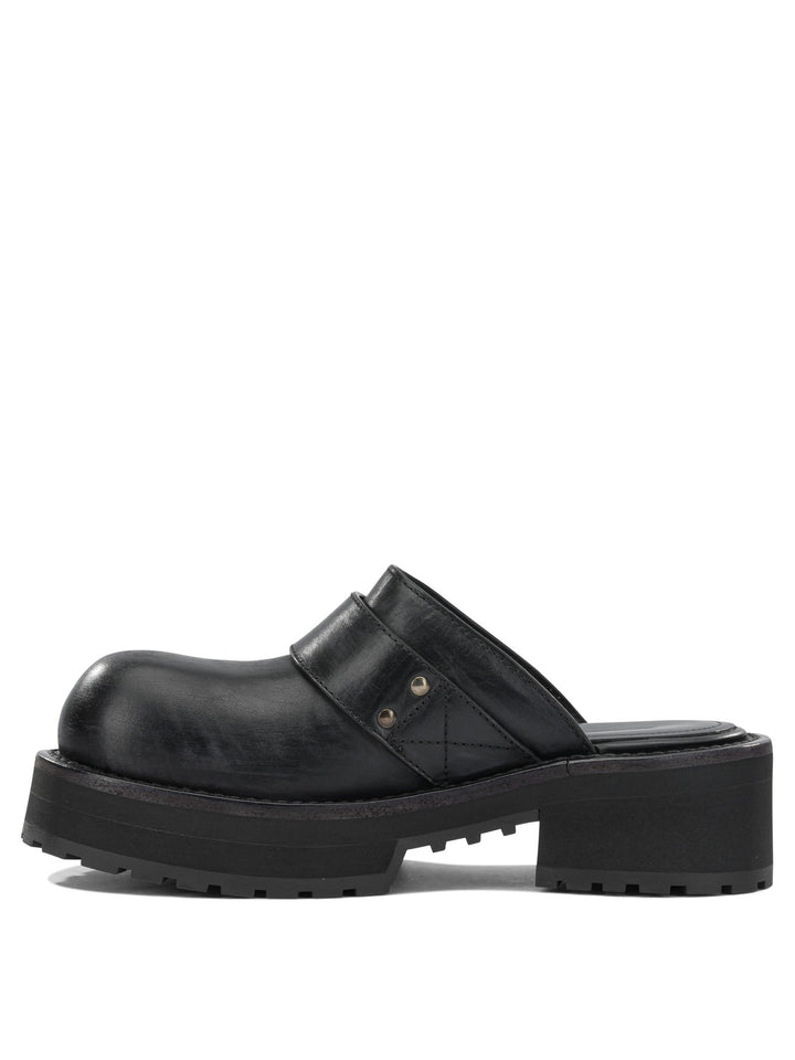 Balenciaga Venom Sandals - Black | 6e8168bd698041efcd7acc003f5215a56969973f