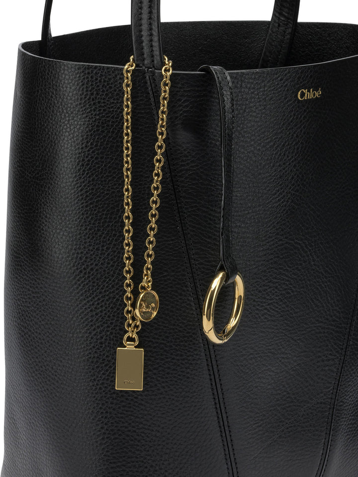 Chloé Spin Shoulder Bags - Black | addb48edeb1b0de960c27a8081d0f7fa9f62a8d3