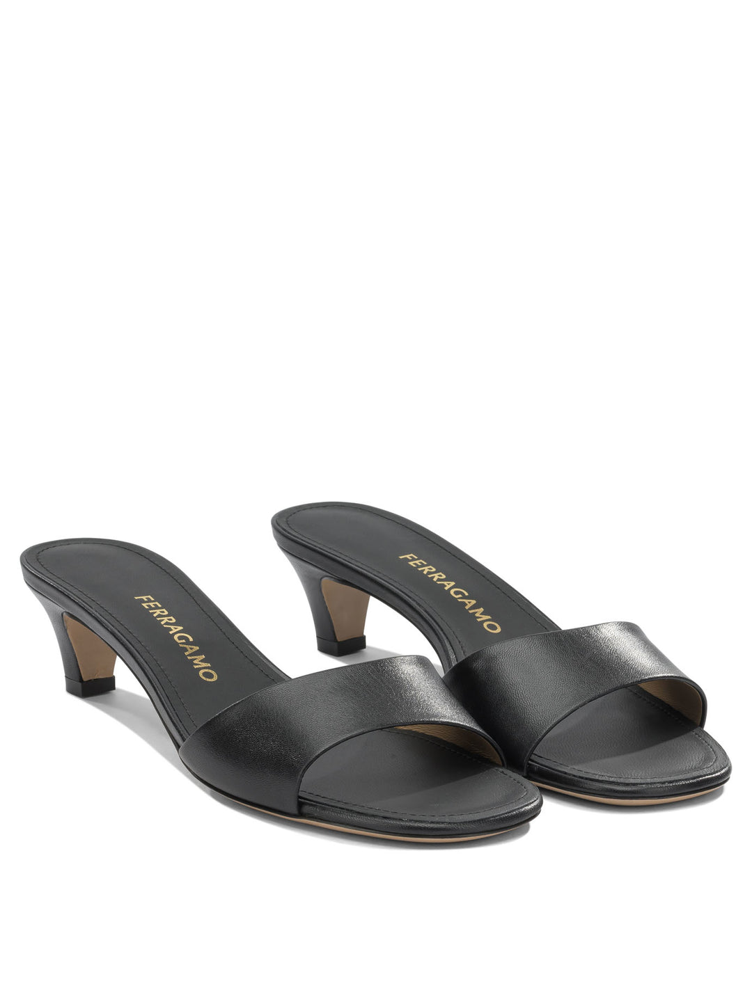 Ferragamo Tatiana 40mm Heeled shoes - Black | c84e1add579e37c66cf685964a3dd2cdd8e8a4cf