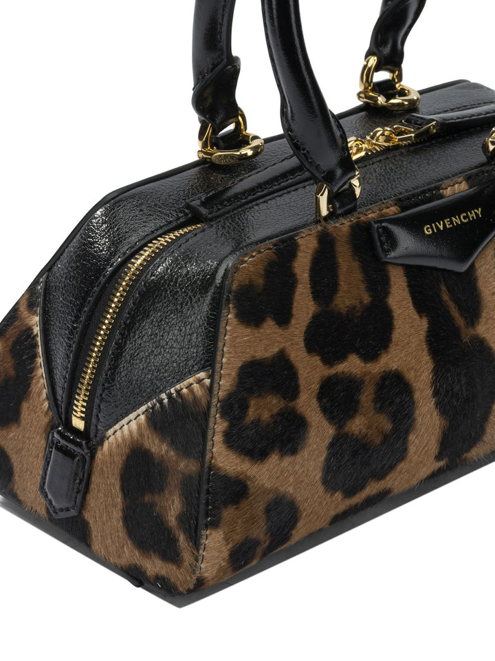 Givenchy Antigona East-West Handbags - Black | 918cfd165d55de8f0d8f16e03a926b8a2eb6265f