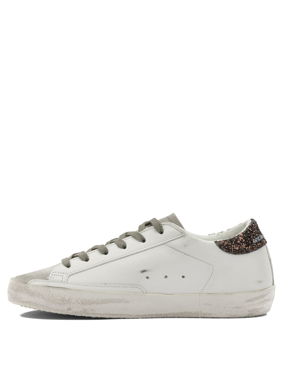 Golden Goose Super Star Sneakers & Slip-On - White | 249831a42d9d14deccee154db4573e4d41d832ca