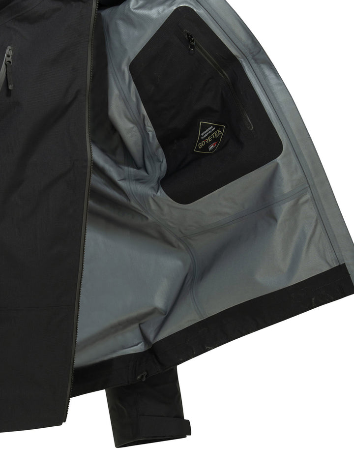 Goldwin Gore-Tex 3l Jackets and Coats - Black | 3c4255db4a1055b569d893940a1b5947c16cfe83