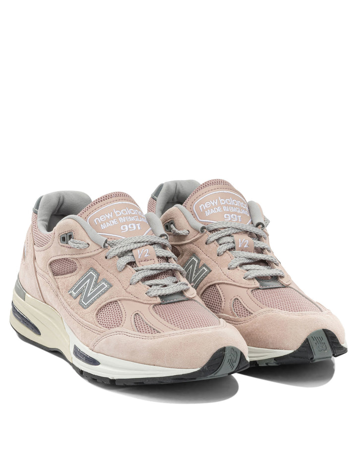 New Balance Made In Uk 991v2 Sneakers & Slip-On - Pink | 03c5349533af1c4ce101ffb0103855a7c17f6030