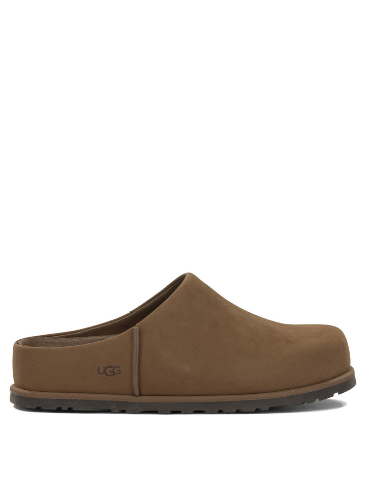 Ugg Otzo Sandals - Brown | 135c7a122926d958e1db29b57d9ae3fdf54f7f62