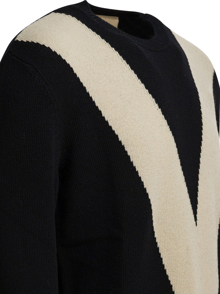Valentino Wool Sweater With Inlaid V Knitwear - Black | 09c8763d9c3e73070d9be6a766f0dc7f8d33c214