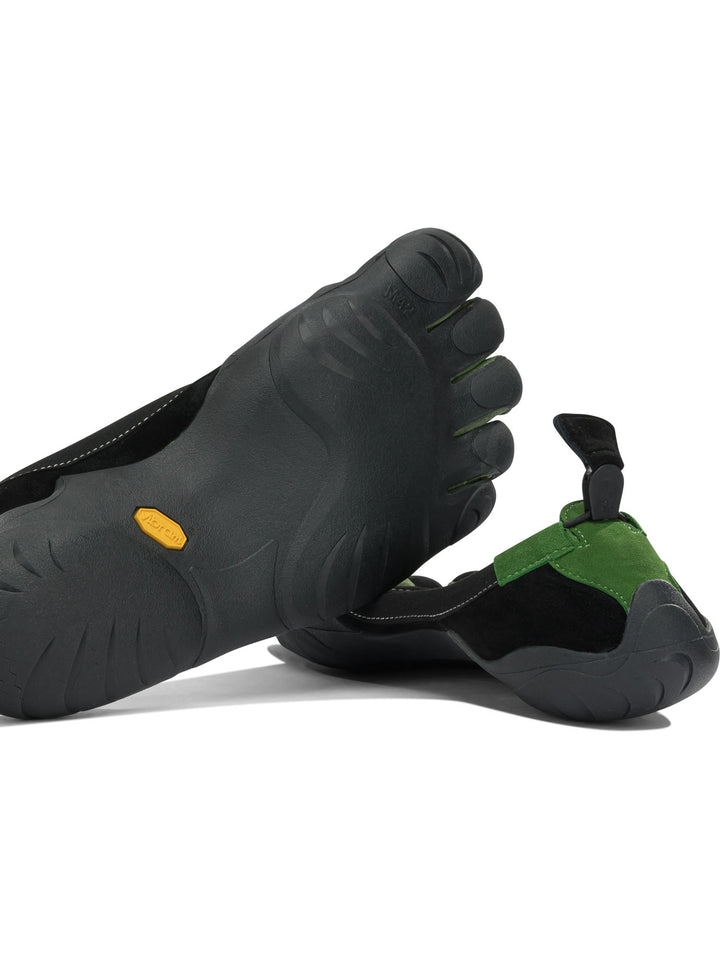 Vibram Fivefingers Classsic Evo Sneakers & Slip-On - Black | cc198b91f300db95ee8cf9cce84b45071b7b8af6
