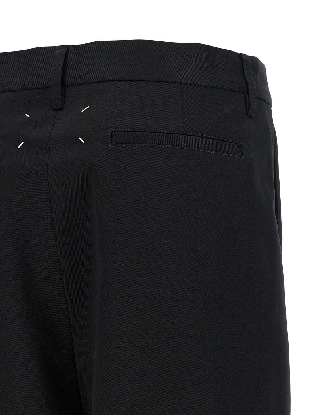 Maison Margiela Wrap-Up Bermuda Shorts Bermuda and Short - Black | dc4ebe2cde3334b59e90c18864bed3c07e3cfc87