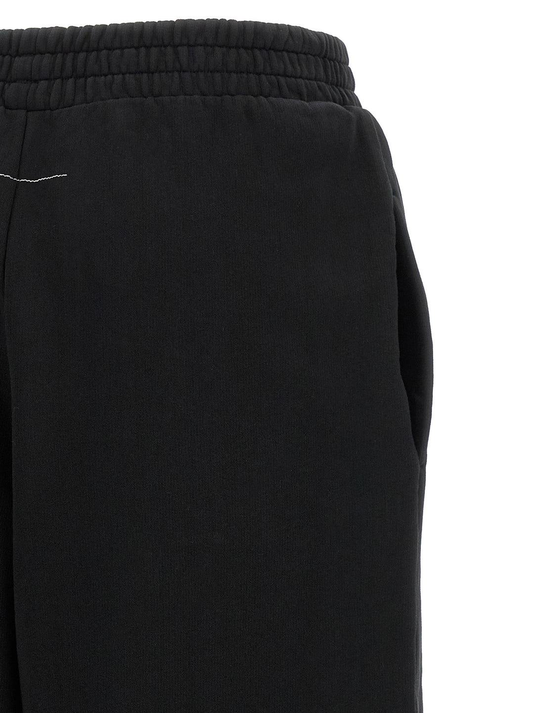 Mm6 Maison Margiela Split Joggers Pants - Black | 4a15733a4bba44e06786415faea05ec0964c8545