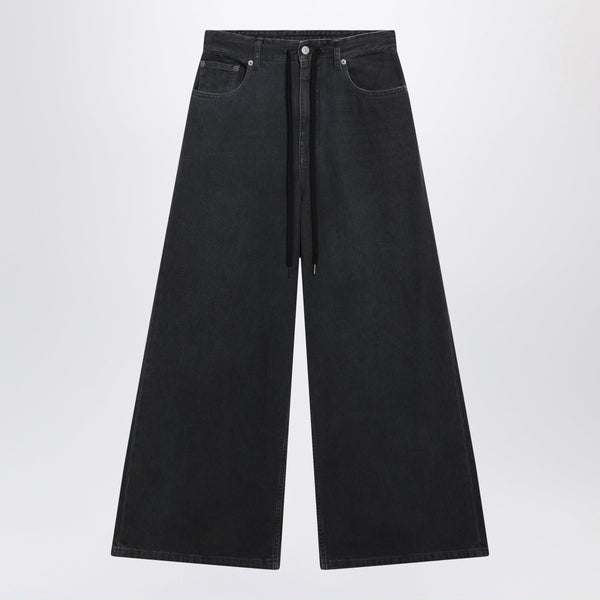Black Wide-Leg Cropped Jeans