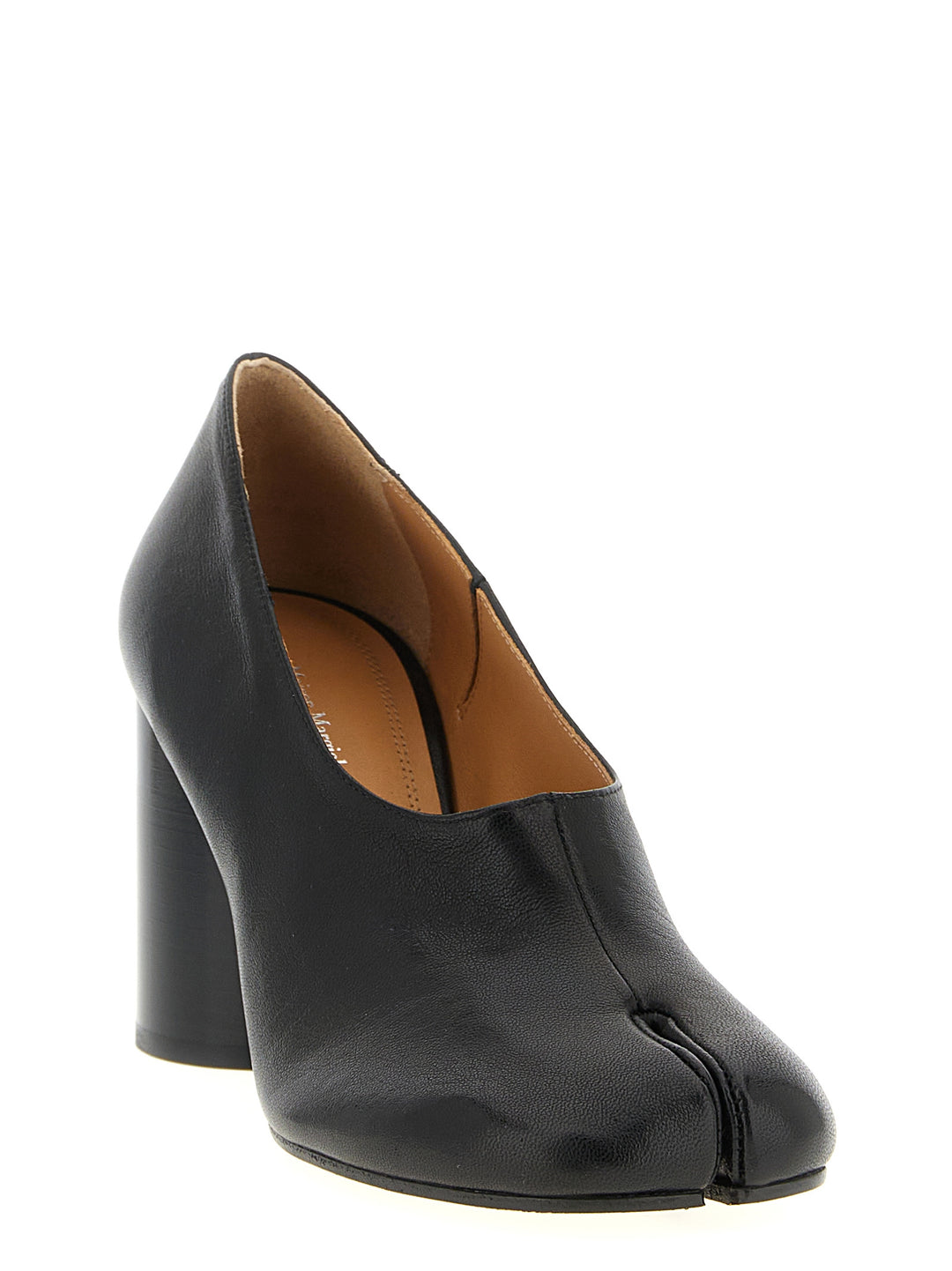 Maison Margiela Tabi Pumps - Black | 2638ee05fabb30f7d700b08d5ff9beedb04bf92f