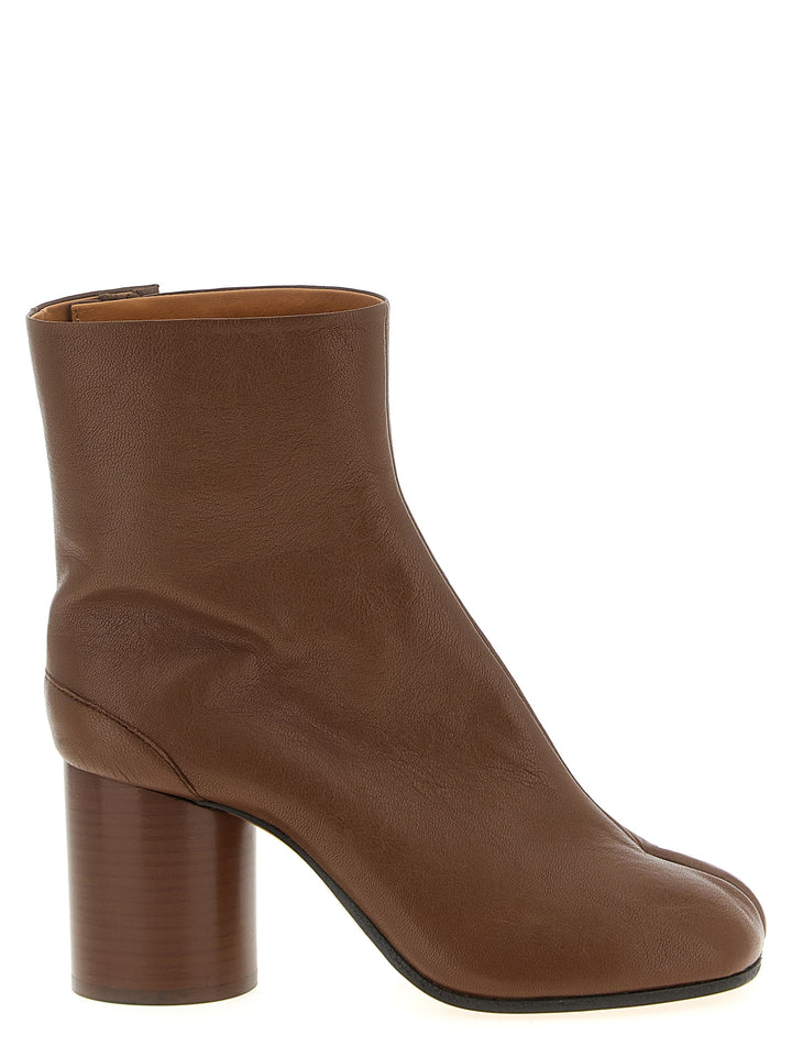 Maison Margiela Tabi Boots and Ankle Boots - Brown | d9e646f4a321c7d1e066d01e99028ab52ed7d6c0