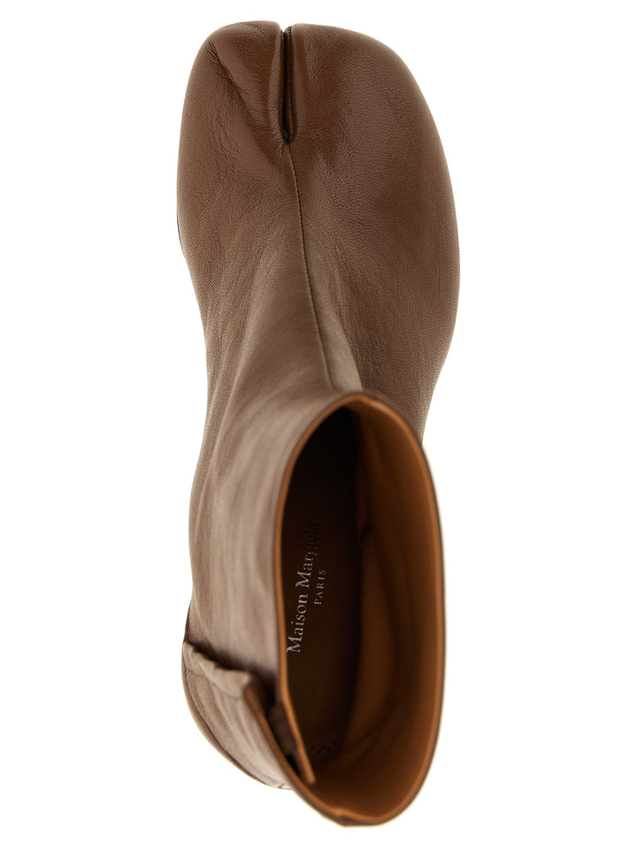Maison Margiela Tabi Boots and Ankle Boots - Brown | a65e12c3a0799db752dcf1c1ccccaf452a26e45c