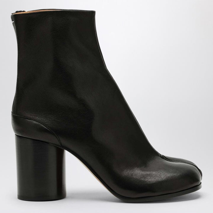 Maison Margiela Shoes - Black | 827501f68b5acc57054bd0887d7743100c5454e7