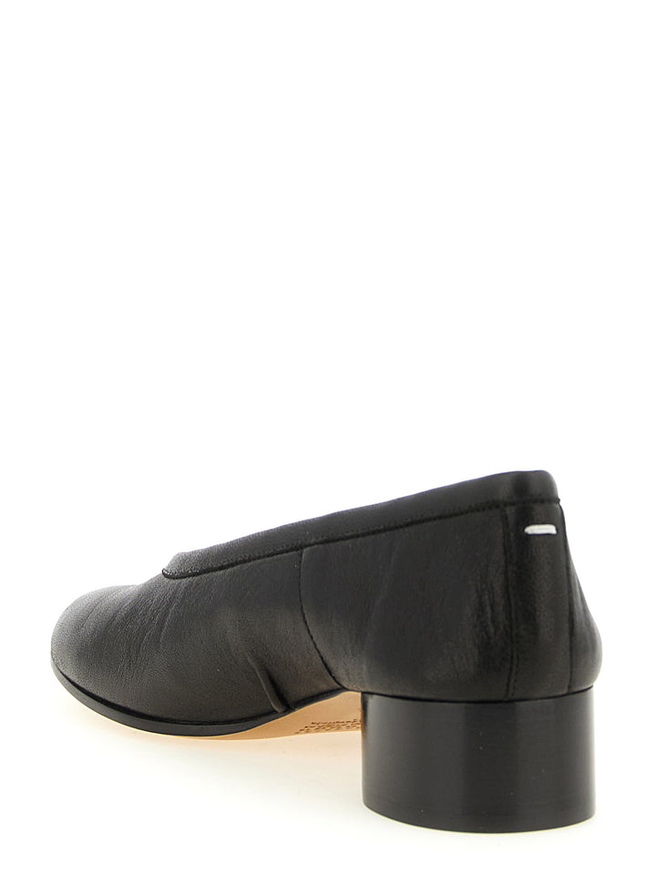 Maison Margiela Tabi Pumps - Black | e39931f3ce6cb919a234686c82a7dcb7ac9b2004