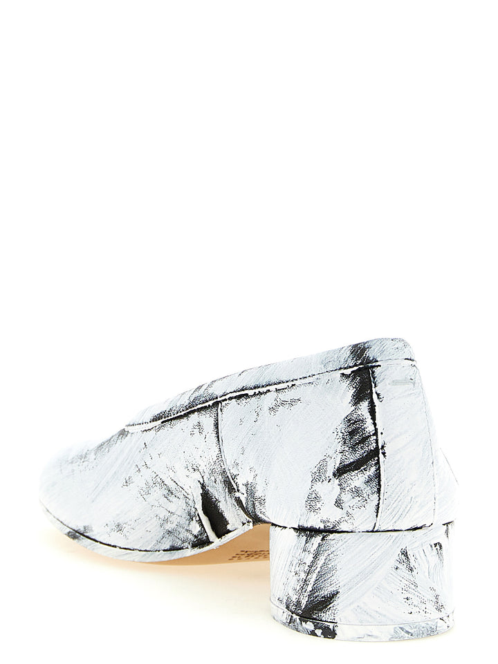 Maison Margiela Tabi Pumps - White/Black | 0ab614efbf76b9fc3e89a7d2f8b53af53d7082e7