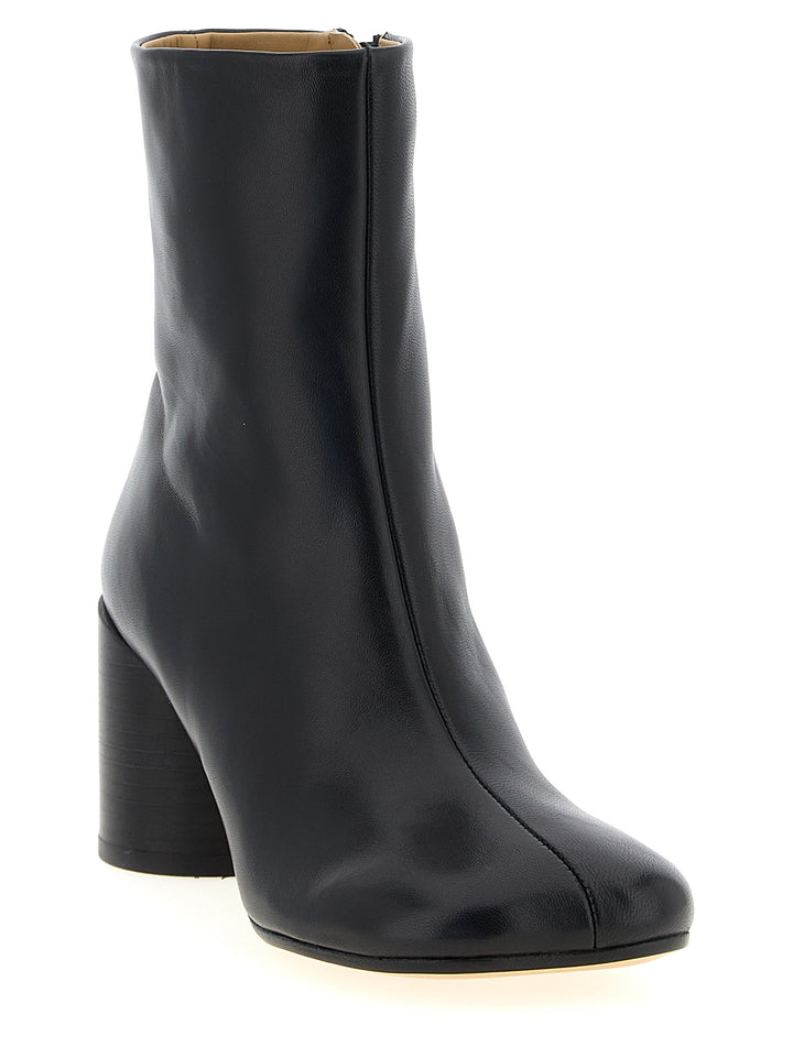 Mm6 Maison Margiela Leather Ankle Boots Boots and Ankle Boots - Black | 902ece0cf9562fa3b86117474338dc27ed387849