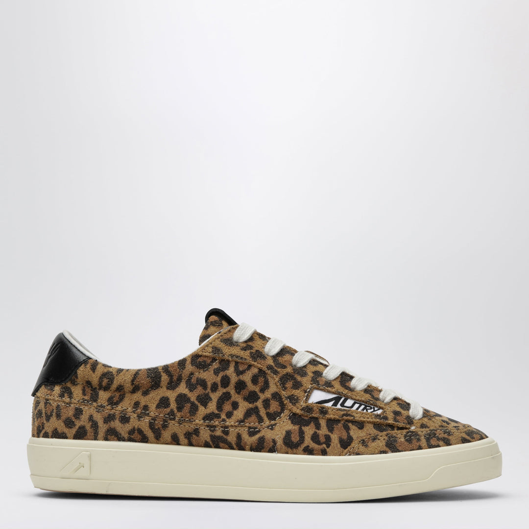 Autry Shoes - Brown | 6d500e2fddec3ae0ef14fcbb7f9503f657bd0f98