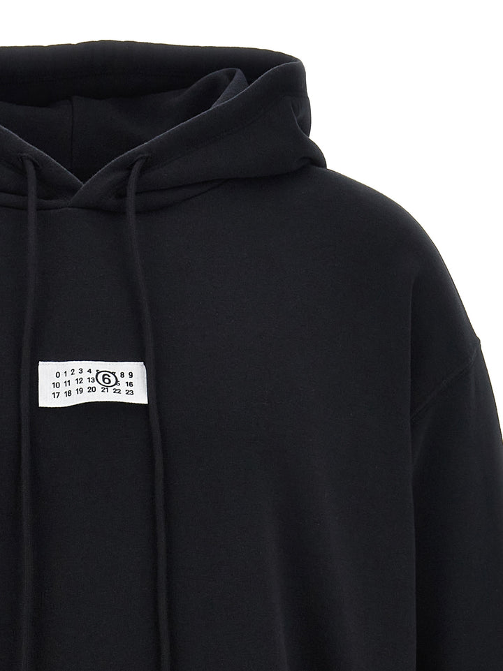 Mm6 Maison Margiela Numeric Signature Mm6 Sweatshirt - Black | 8583e51f9ba5e1de18c607e27c32cf7d2680c77f